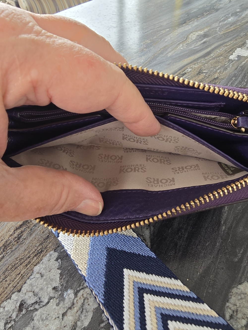 Michael Kors Purple Pebbled Leather Zip Wallet with Patterned Strap 7.25x4 EUC! - Picture 5 of 6